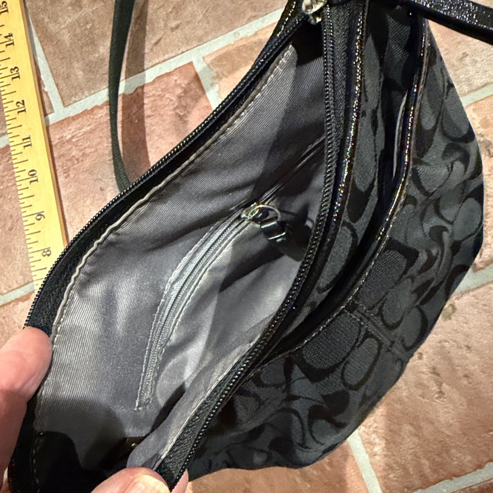 Coach Black Signature Crossbody Bag - Picture 5 of 9